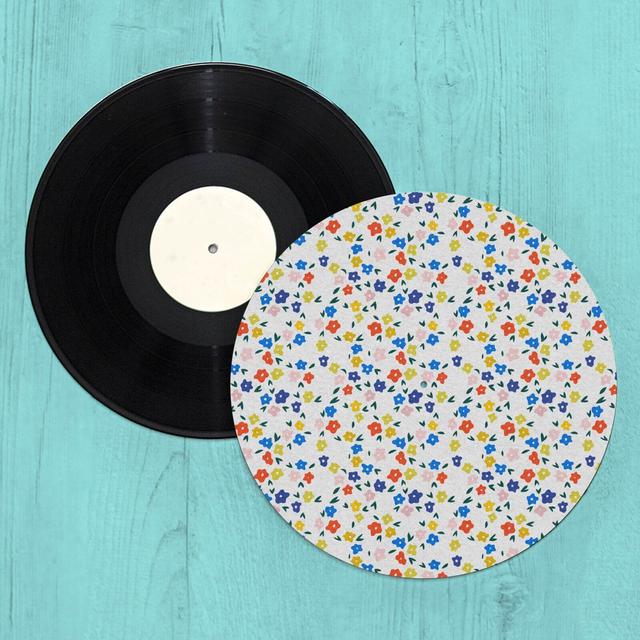 Ditsy Flowers Turntable Slip Mat Mehrfarbig on Productcaster.