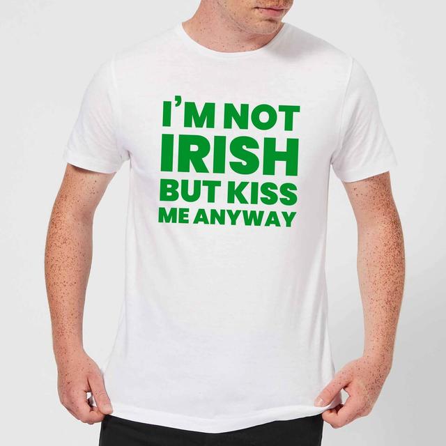 I'm Not Irish But Kiss Me Anyway Men's T-Shirt - White - XL - Weiß on Productcaster.