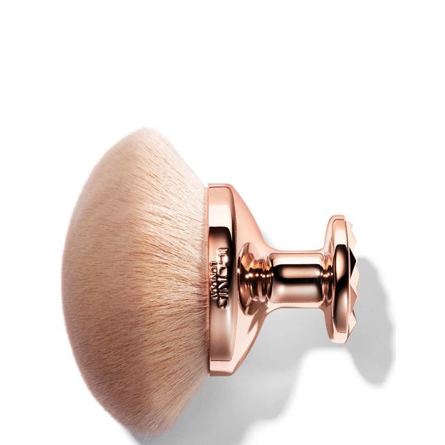 ICONIC London Pro Puff Bronzer Brush on Productcaster.