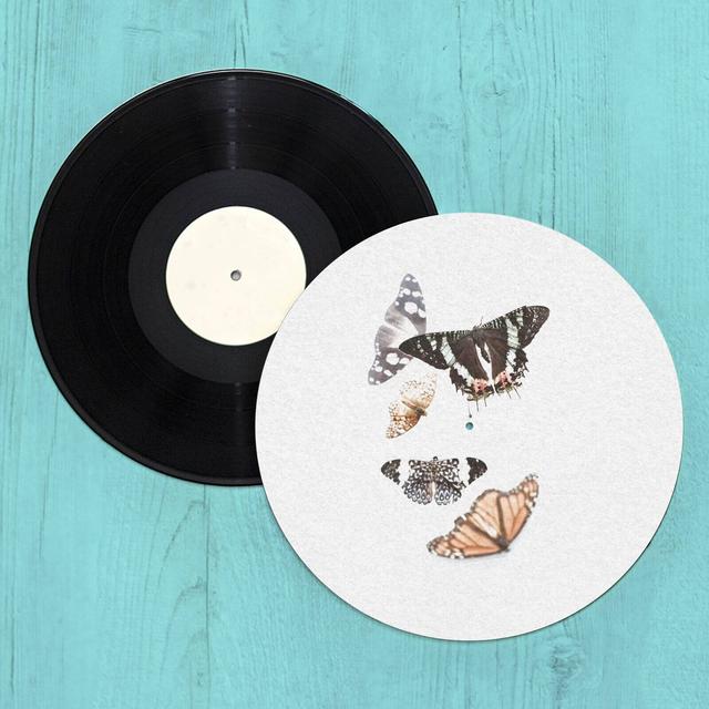 Isolated Butterflies Slip Mat Mehrfarbig on Productcaster.