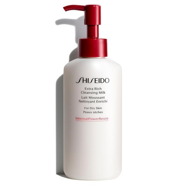 Shiseido Extra Rich Cleansing Milk 125ml on Productcaster.