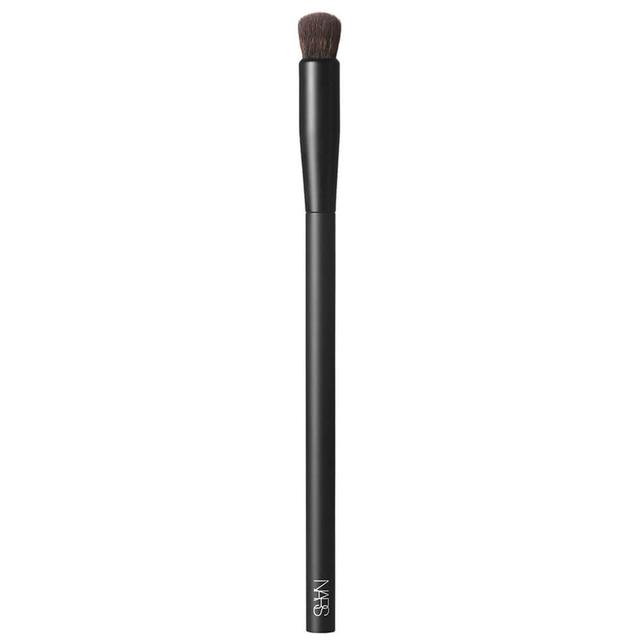 NARS Soft Matte Complete Concealer Brush on Productcaster.