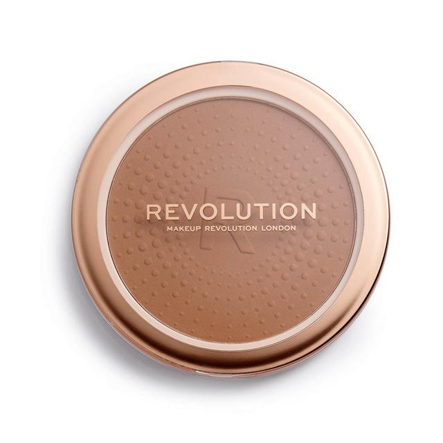 Makeup Revolution Mega Bronzer (Various Shades) - 02 Warm on Productcaster.