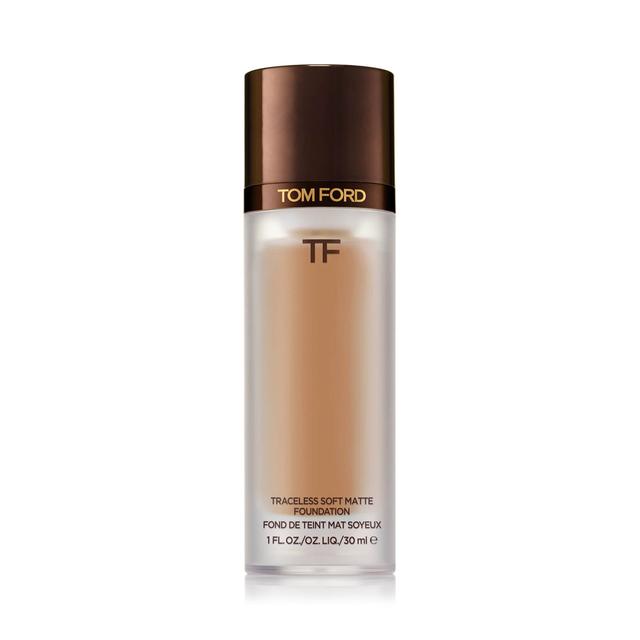 Tom Ford Traceless Soft Matte Foundation 30ml (Various Shades) - Warm Honey on Productcaster.