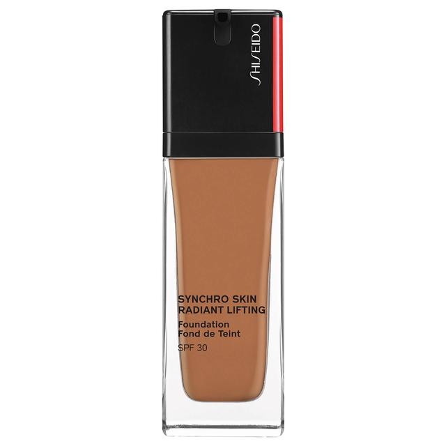 Shiseido Synchro Skin Radiant Lifting SPF30 Foundation 30ml (Various Shades) - 430 Cedar on Productcaster.