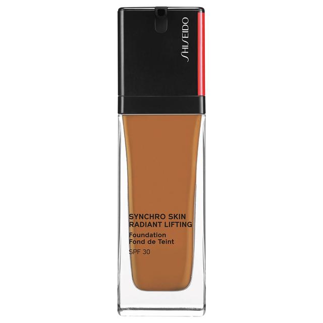 Shiseido Synchro Skin Radiant Lifting SPF30 Foundation 30ml (Various Shades) - 440 Amber on Productcaster.