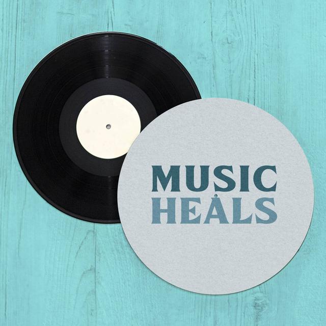 Music Heals Slip Mat Mehrfarbig on Productcaster.