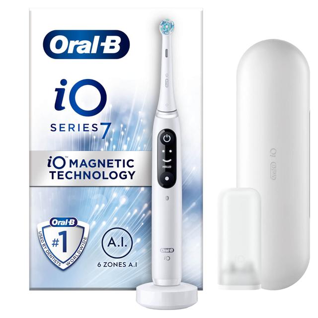 Oral B iO7 White Electric Toothbrush with Travel Case - Toothbrush on Productcaster.