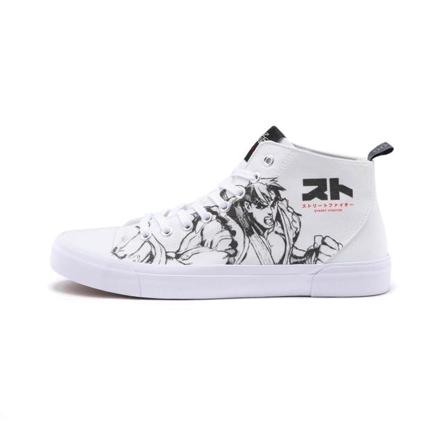 Top alto Signature White de Akedo x Street Fighter - UK3 / EU35.5 on Productcaster.