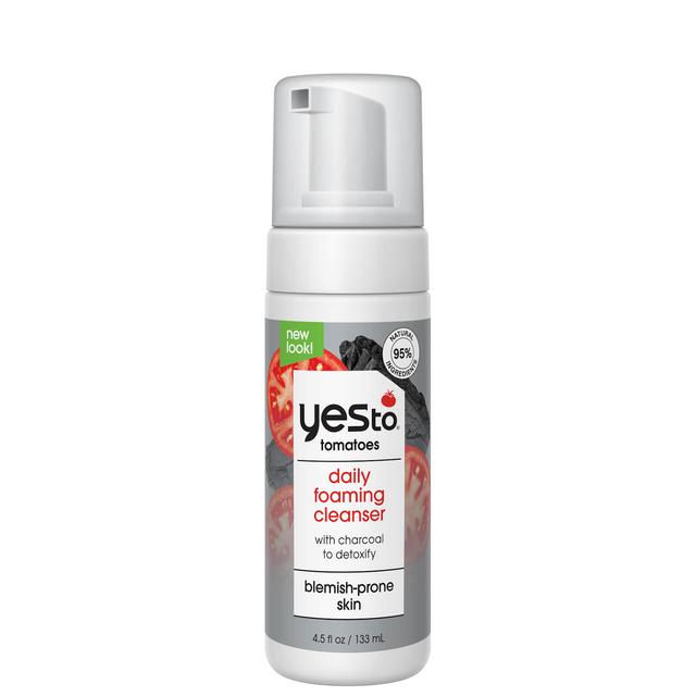 yes to Tomatoes Detoxifying Charcoal Oxygenated Cleanser 133 ml on Productcaster.