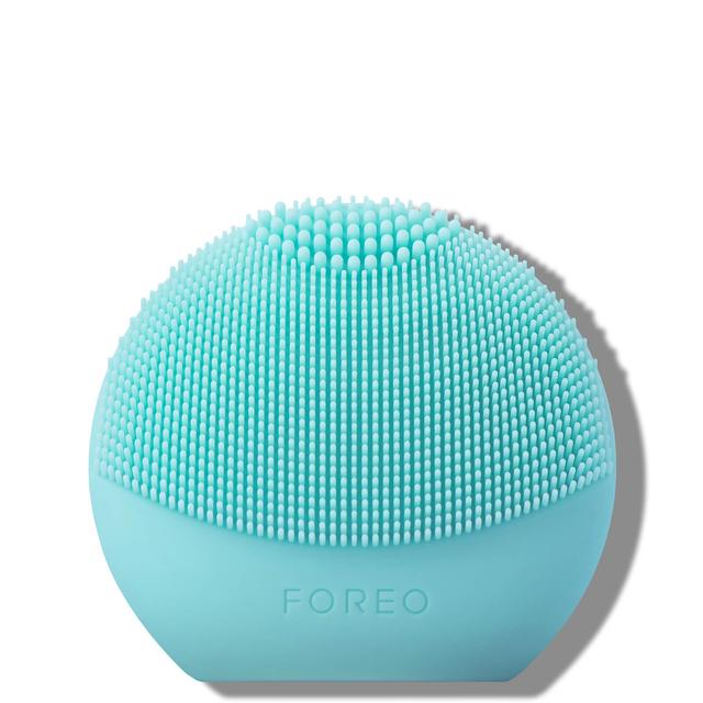 FOREO Luna Play Smart 2 (Various Shades) - Mint For You! on Productcaster.