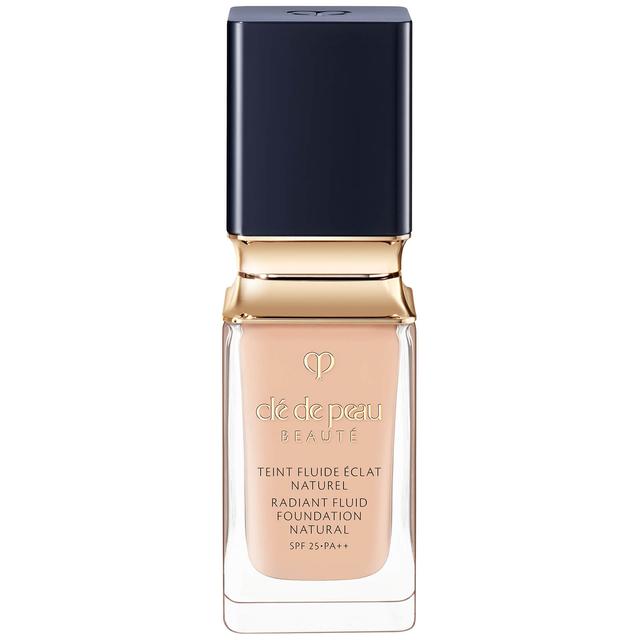 Clé de Peau Beauté Radiant Fluid Foundation Natural (Various Shades) - B00 on Productcaster.