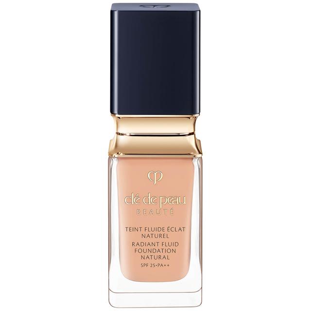 Clé de Peau Beauté Radiant Fluid Foundation Natural (Various Shades) - B20 on Productcaster.