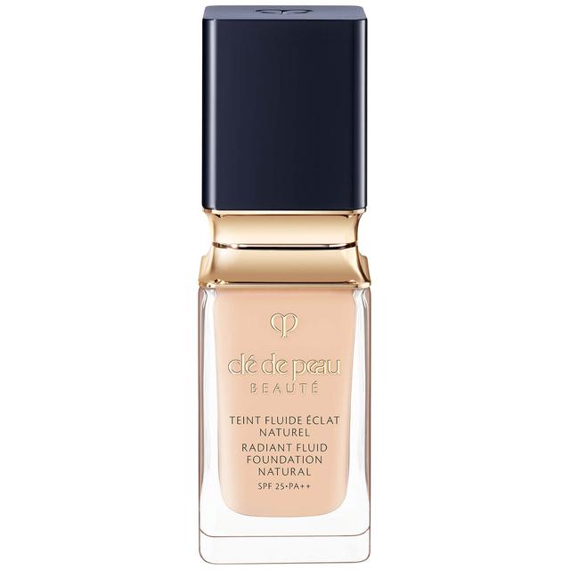 Clé de Peau Beauté Radiant Fluid Foundation Natural (Various Shades) - I10 on Productcaster.