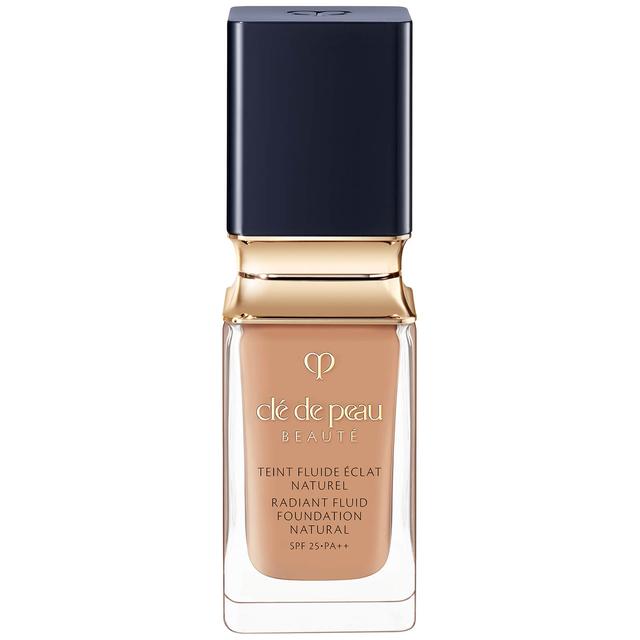 Clé de Peau Beauté Radiant Fluid Foundation Natural (Various Shades) - O50 on Productcaster.