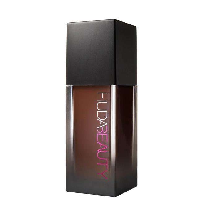 Huda Beauty #FauxFilter Luminous Matte Liquid Foundation - 550R Hot Fudge on Productcaster.