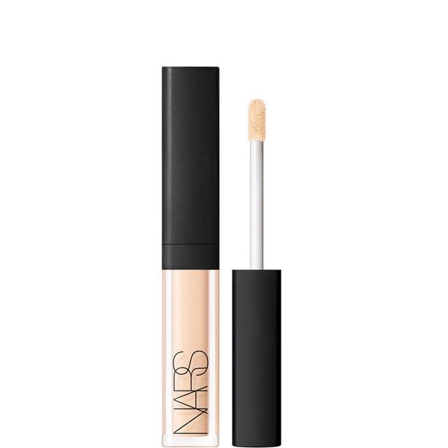 NARS Mini Radiant Creamy Concealer 1.4ml (Various Shades) - Madeleine on Productcaster.