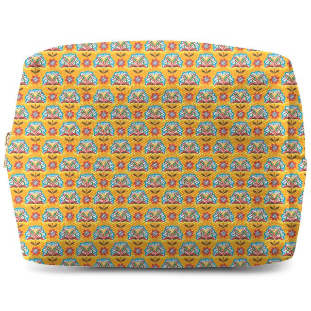 Country Style Wash Bag on Productcaster.