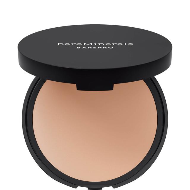 bareMinerals BAREPRO Pressed 16 Hour Foundation 10g (Various Shades) - Light 25 Cool on Productcaster.