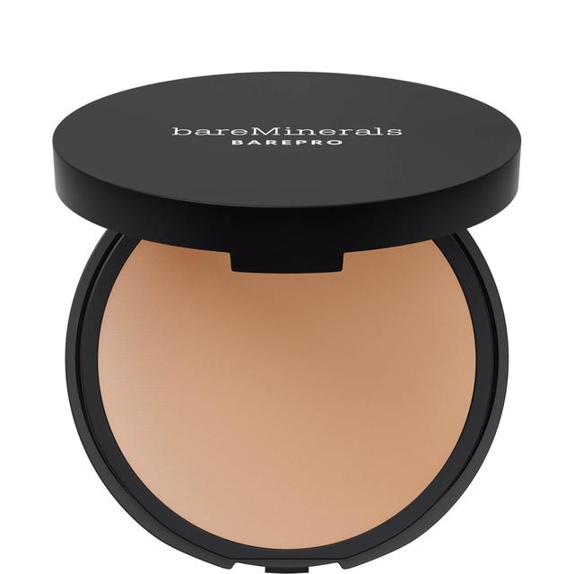 bareMinerals BAREPRO Pressed 16 Hour Foundation 10g (Various Shades) - Medium 30 Warm on Productcaster.