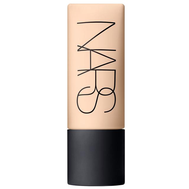 NARS Soft Matte Complete Foundation 45ml (Various Shades) - Mont Blanc on Productcaster.