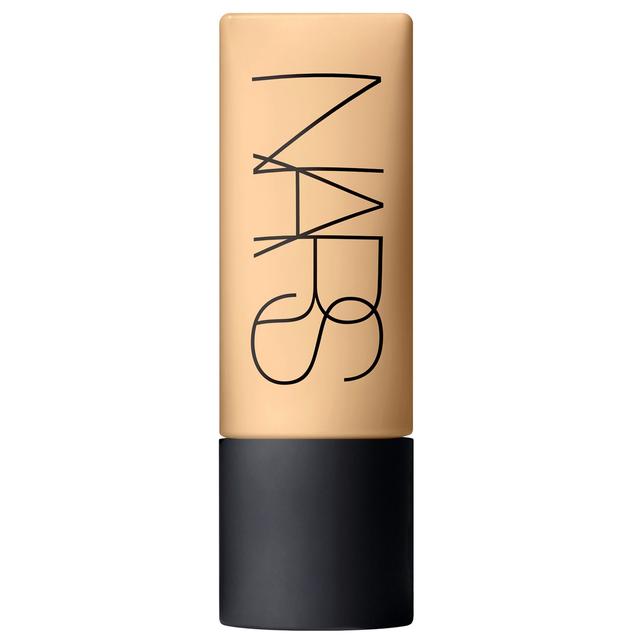 NARS Soft Matte Complete Foundation 45ml (Various Shades) - Fiji on Productcaster.