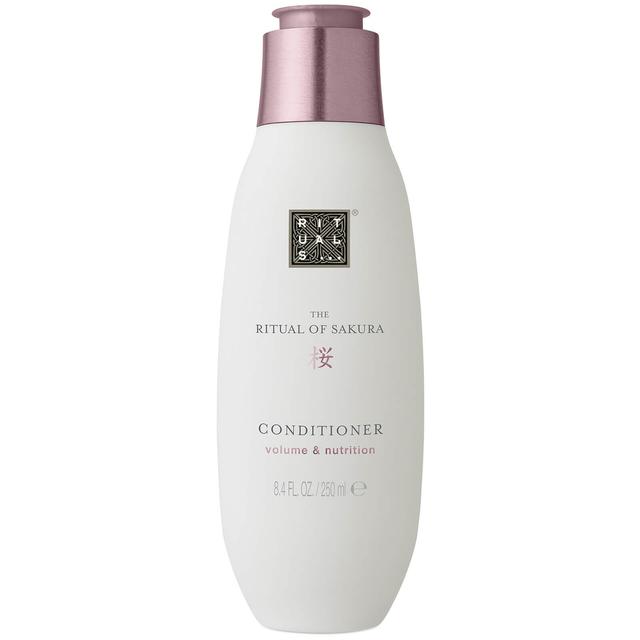 Rituals The Ritual of Sakura Floral Cherry Blossom & Rice Milk Conditioner 250ml Pink on Productcaster.