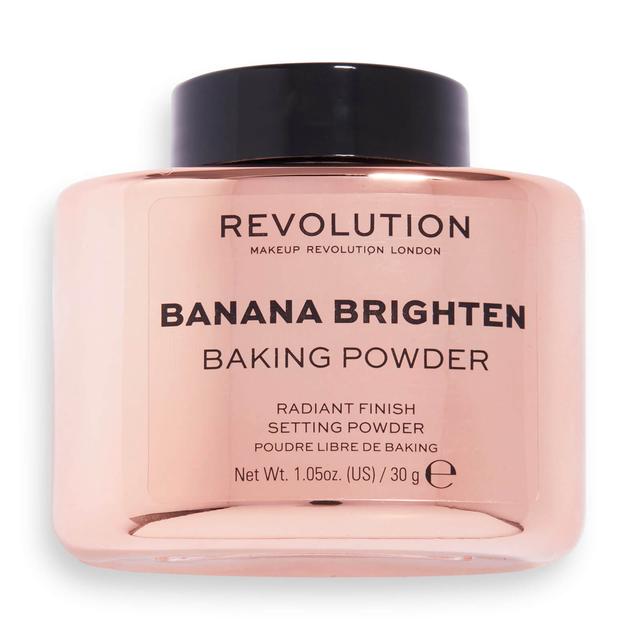 Makeup Revolution Loose Baking Powder (Various Shades) - Banana (Brighten) on Productcaster.