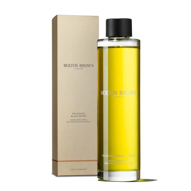 Molton Brown Re-Charge Black Pepper Aroma Reeds Refill 150ml on Productcaster.