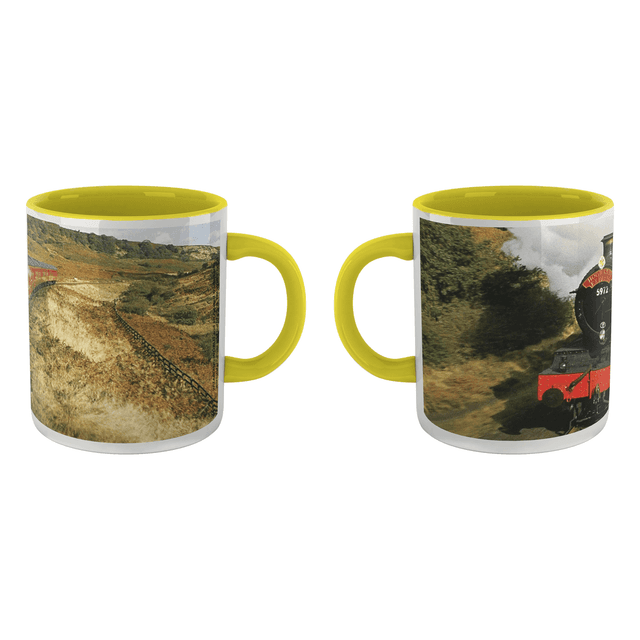 Harry Potter Hogwarts Express Mug - Yellow on Productcaster.