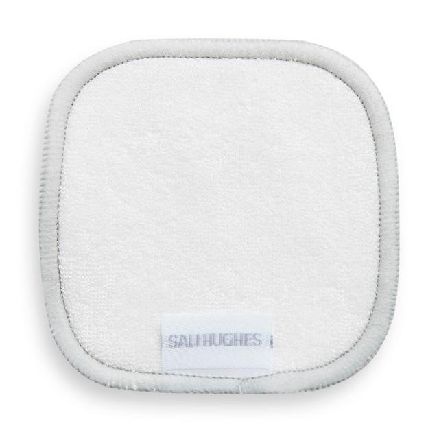 Revolution X Sali Hughes Eye Make Up Remover Pads 50g on Productcaster.