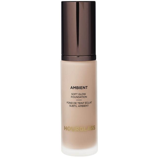 Hourglass Ambient Soft Glow Foundation 30ml (Various Shades) - 3 on Productcaster.