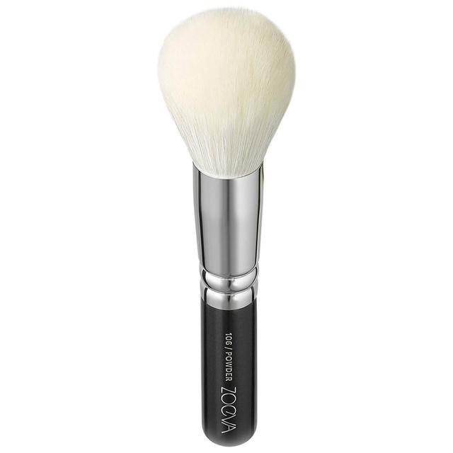 ZOEVA 106 Vegan Powder Brush on Productcaster.