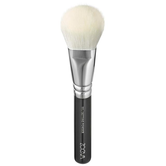 ZOEVA 111 Vegan Setting Powder Brush on Productcaster.