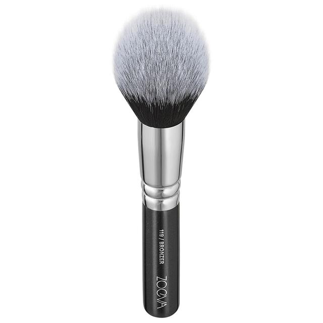 ZOEVA 119 Vegan Bronzer Brush on Productcaster.