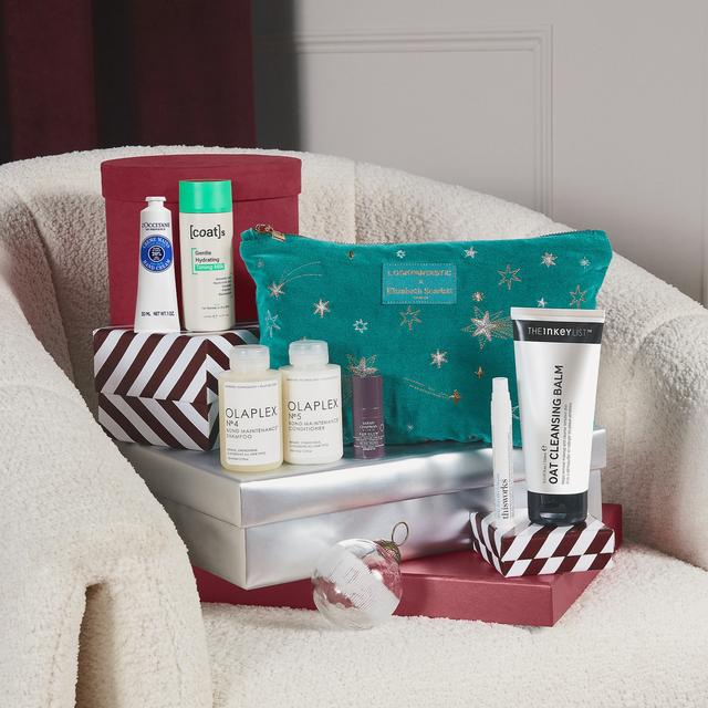 LOOKFANTASTIC Festive Pamper Edit on Productcaster.