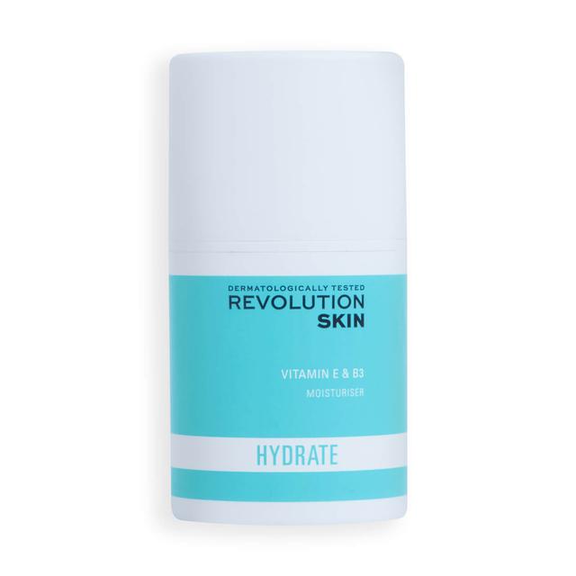 Revolution Skincare Vitamin E & B3 Moisturiser on Productcaster.