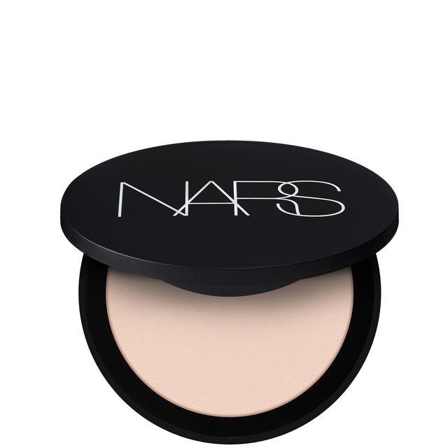 NARS Soft Matte Powder 9g (Various Shades) - Cliff on Productcaster.