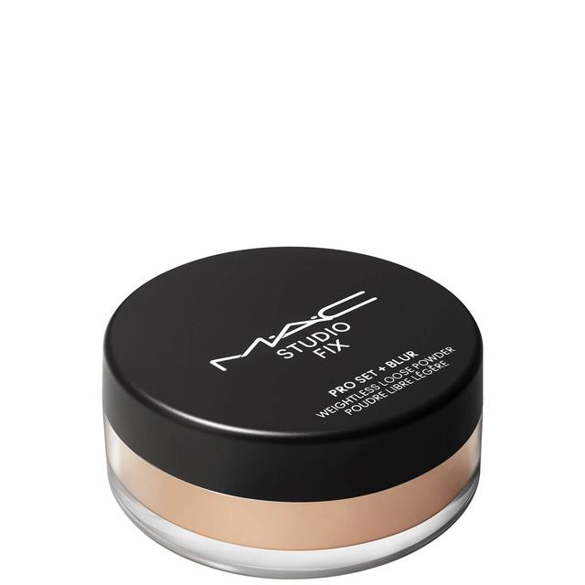 MAC Studio Fix Pro Set + Blur Weightless Loose Powder 6.5g (Various Shades) - DEEP MEDIUM on Productcaster.