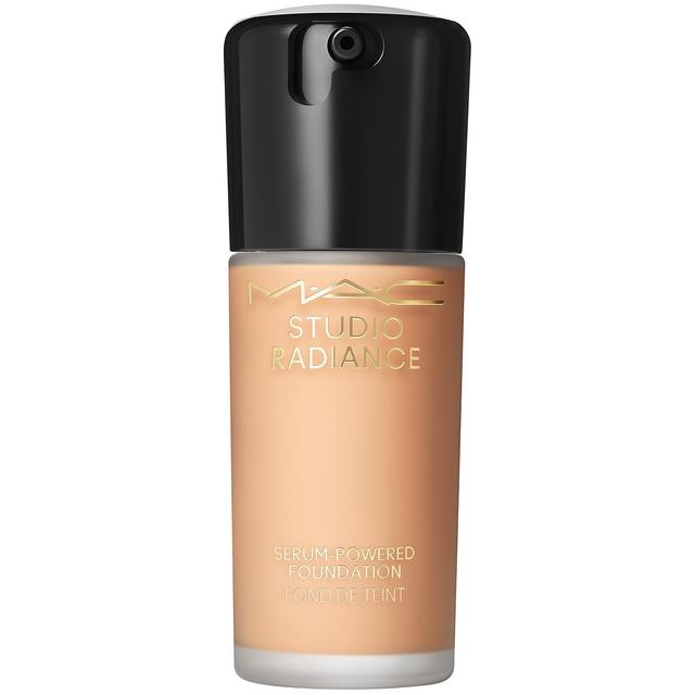 MAC Studio Radiance Serum Powered Foundation 30ml (Various Shades) - C 4 on Productcaster.