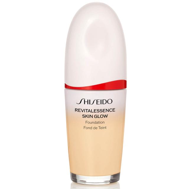 Shiseido Revitalessence Glow Foundation Exclusive 30ml (Various Shades) - 130 Opal on Productcaster.