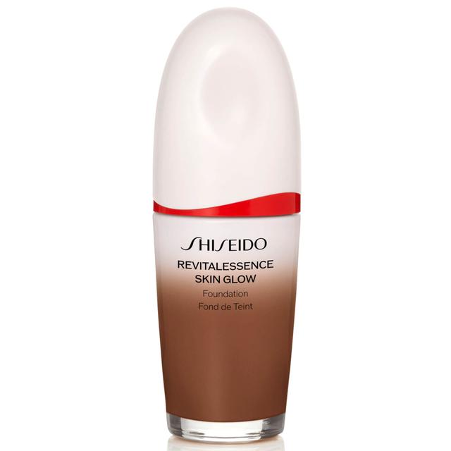 Shiseido Revitalessence Glow Foundation 30ml (Various Shades) - 530 Henna on Productcaster.