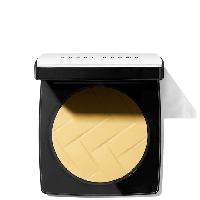 Bobbi Brown Vitamin Enriched Pressed Powder 8g (Various Shades) - Yellow on Productcaster.