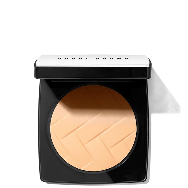 Bobbi Brown Vitamin Enriched Pressed Powder 8g (Various Shades) - Peach on Productcaster.