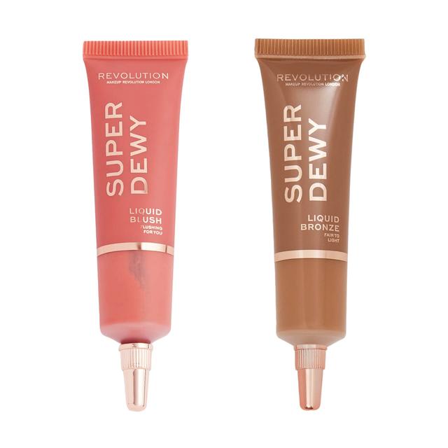 Makeup Revolution Superdewy Duo on Productcaster.