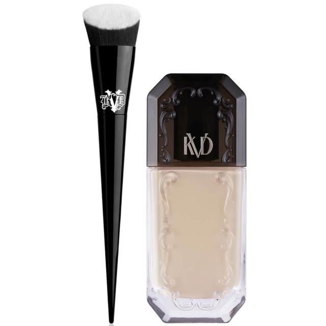 KVD Beauty Lock it Edge Foundation Brush and Beauty Good Apple Full-Coverage Serum Foundation 30ml Bundle (Various Shades) - Light 002 on Productcaster.