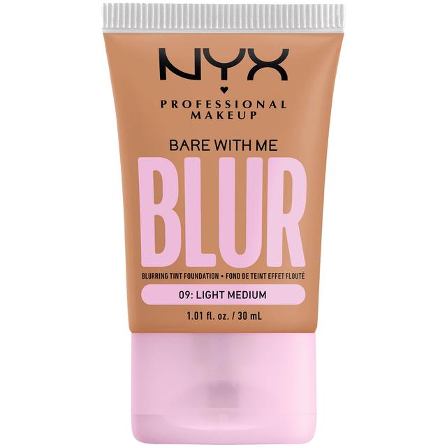 NYX Professional Makeup Bare With Me Blur Tint Foundation 30ml (Varios Shades) - Light Medium on Productcaster.