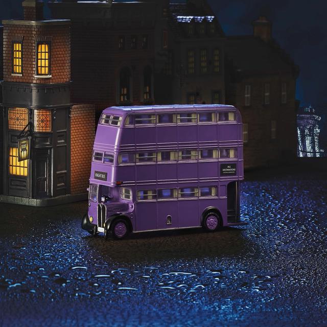 Enesco Harry Potter Illuminated Buildings Knight Bus (11cm) on Productcaster.