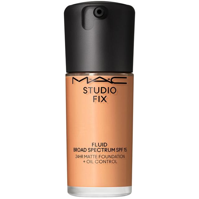 MAC Studio Fix Fluid Broad Spectrum SPF15 Foundation 30ml (Various Shades) - C5 on Productcaster.