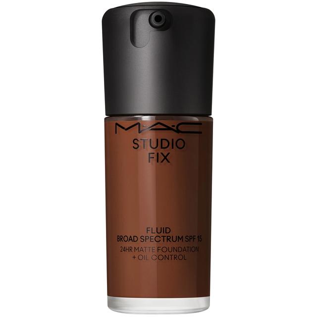 MAC Studio Fix Fluid Broad Spectrum SPF15 Foundation 30ml (Various Shades) - NW55 on Productcaster.